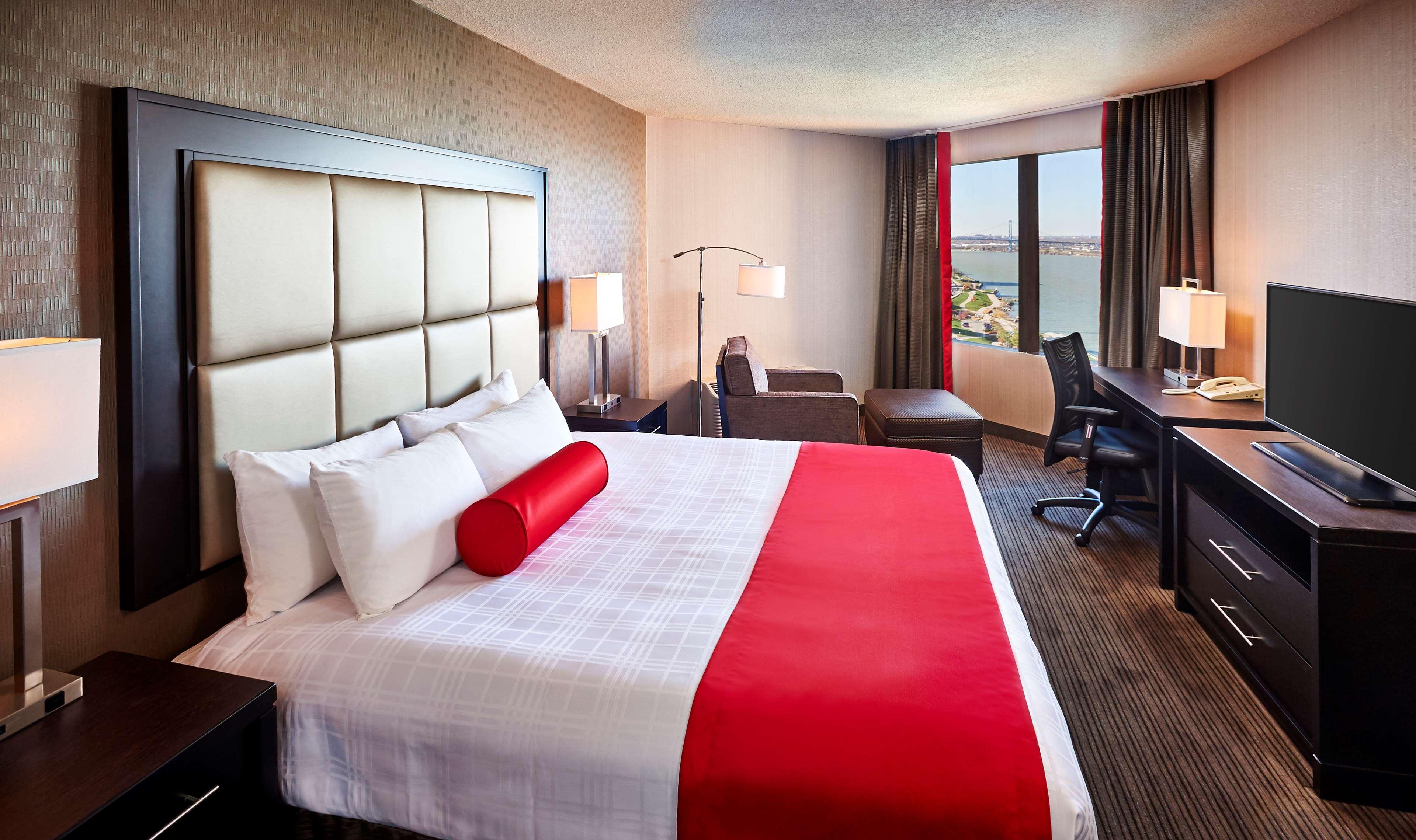 Best Western Plus Waterfront Hotel Windsor Dış mekan fotoğraf