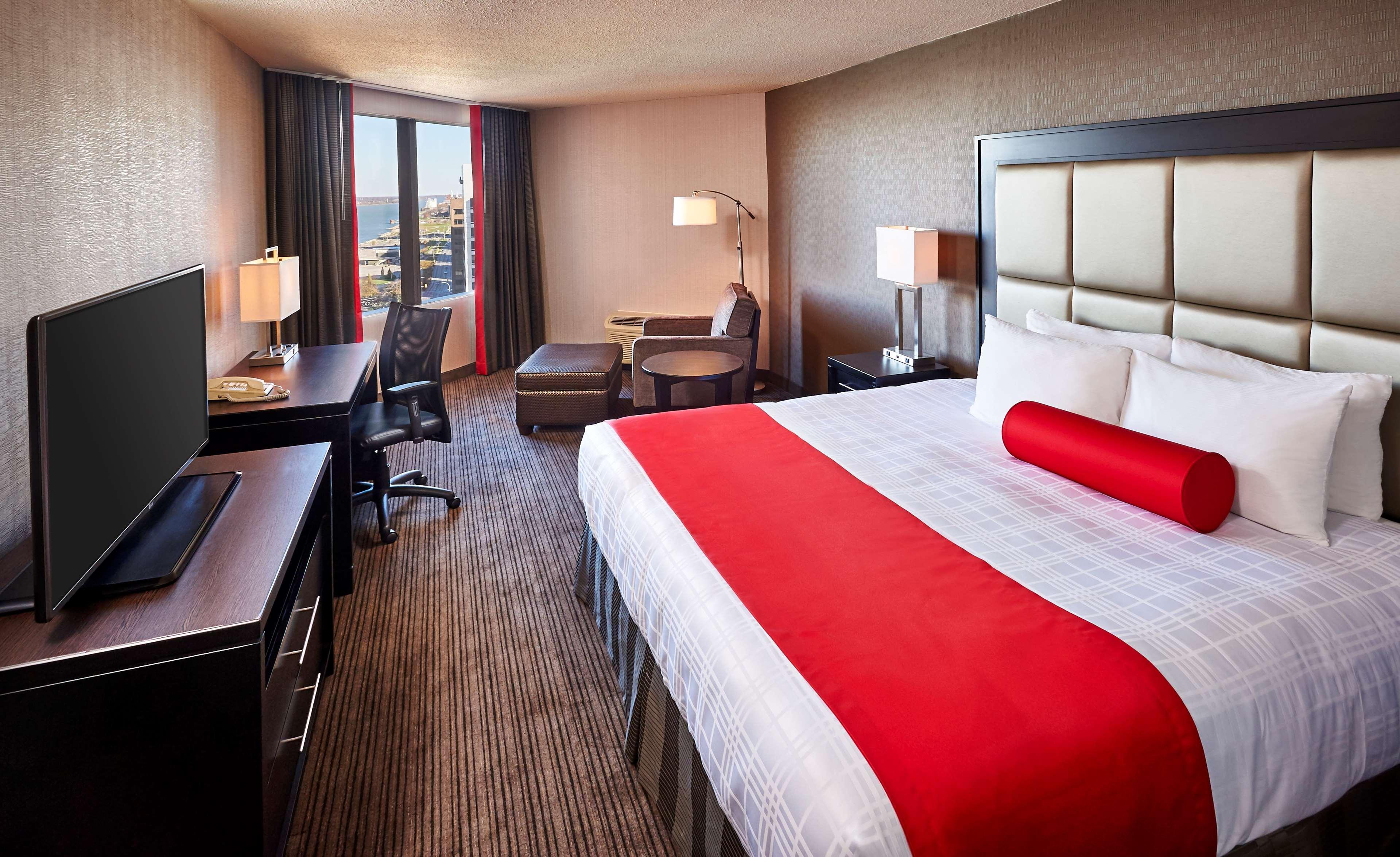 Best Western Plus Waterfront Hotel Windsor Dış mekan fotoğraf
