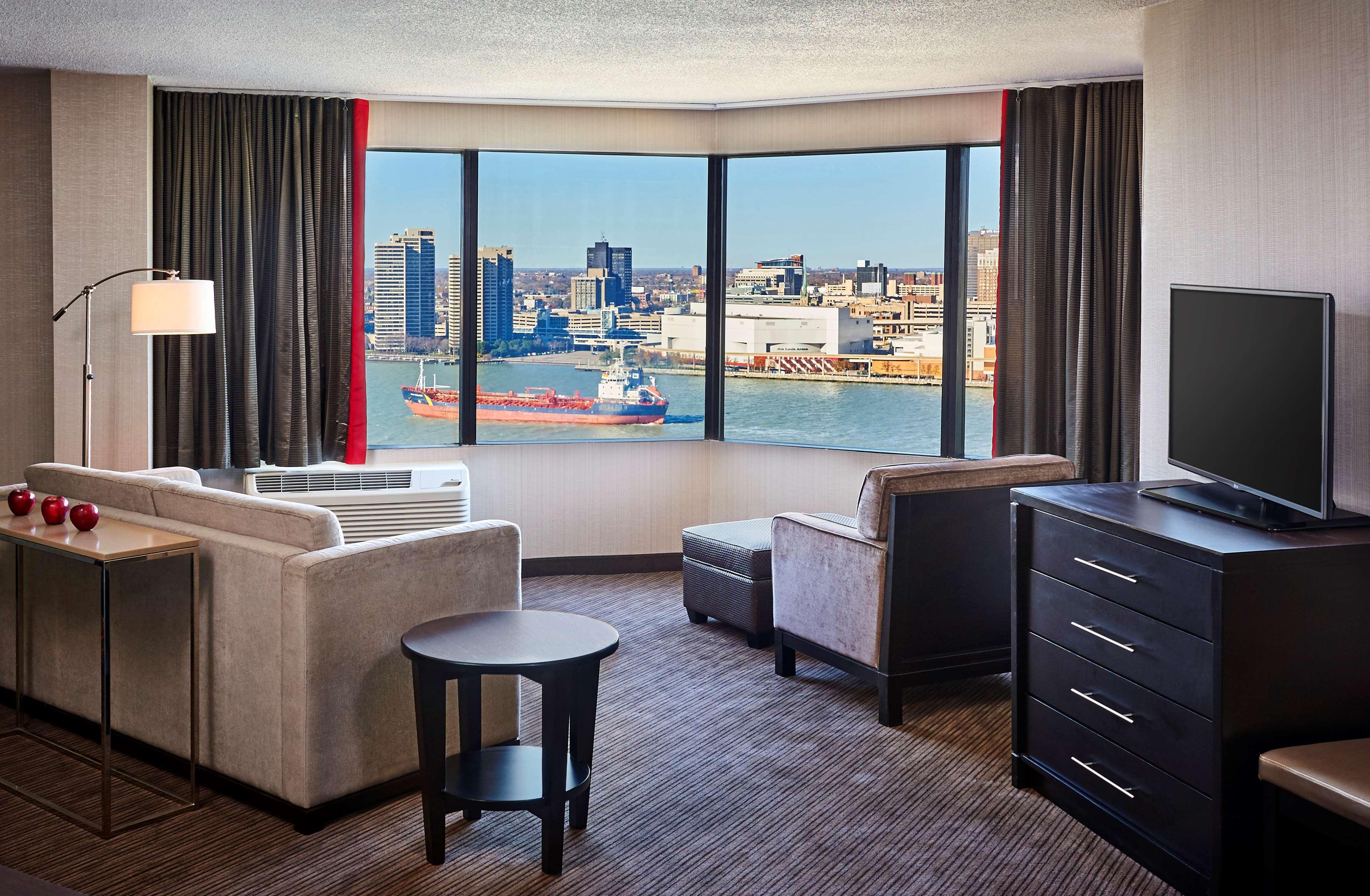 Best Western Plus Waterfront Hotel Windsor Dış mekan fotoğraf