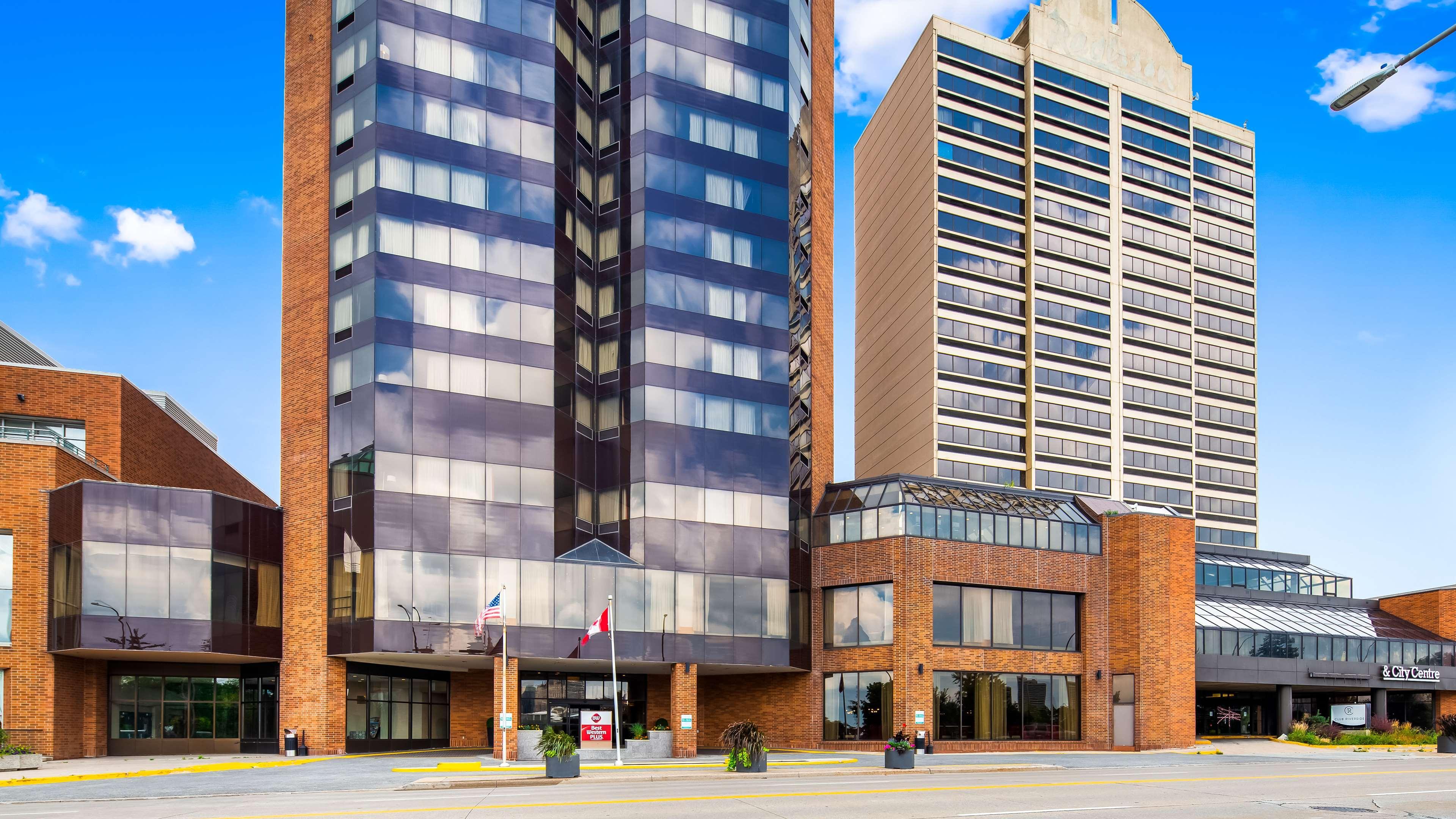 Best Western Plus Waterfront Hotel Windsor Dış mekan fotoğraf