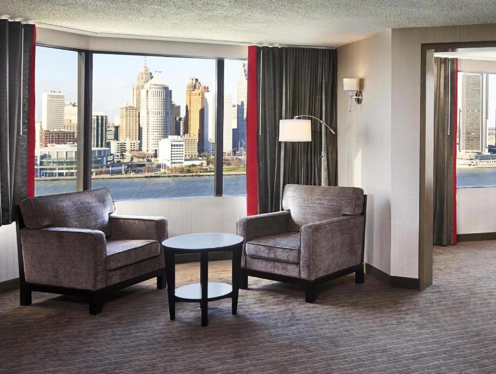 Best Western Plus Waterfront Hotel Windsor Dış mekan fotoğraf